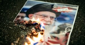 Meggyilkolták Ali Khamenei iráni ajatollahot – erősítette meg az állami média| mobilit.hu