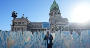 A környezeti visszhang ellenére Argentína jóváhagyja Miley törvénytervezetét, amely megkönnyíti a gleccserek védelmét| mobilit.hu