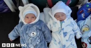 Anya, aki azt mondja, hogy Libanonban lebombázták otthonát, beszél a BBC-nek| mobilit.hu