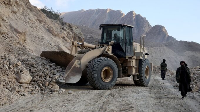 Legalább nyolc ember meghalt egy földrengésben Afganisztánban és Pakisztánban. világhírek